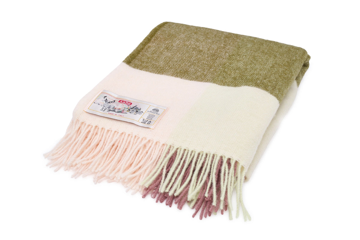 Color Blend Clementine Blanket
