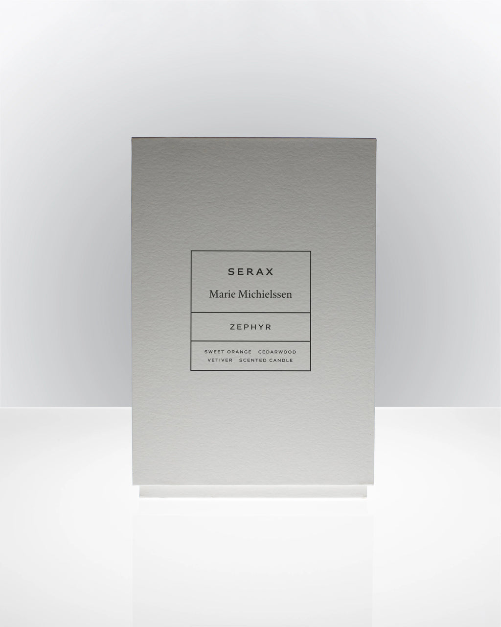 Scented Candle M Dark Brown Zephyr