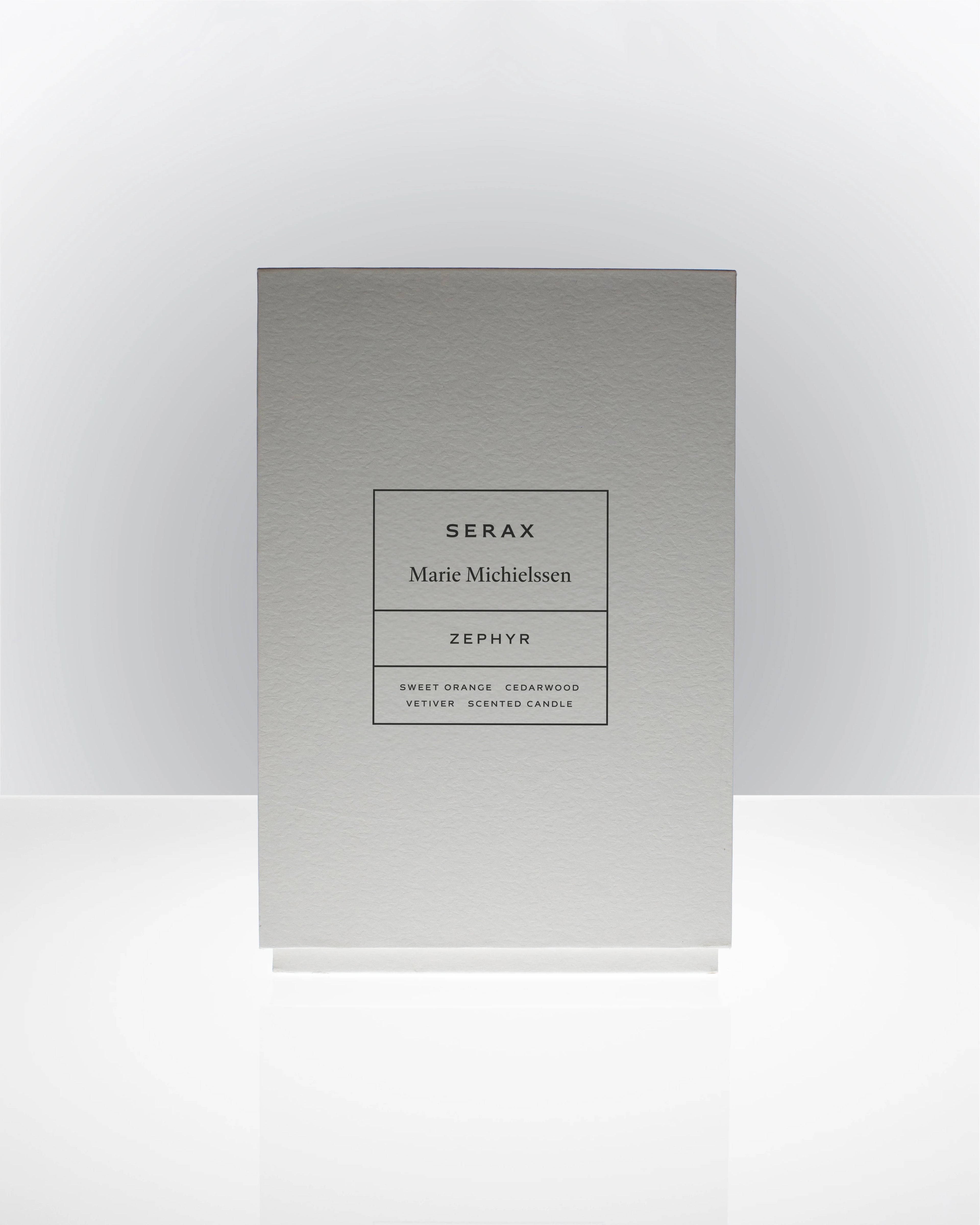 Scented Candle M Dark Brown Zephyr