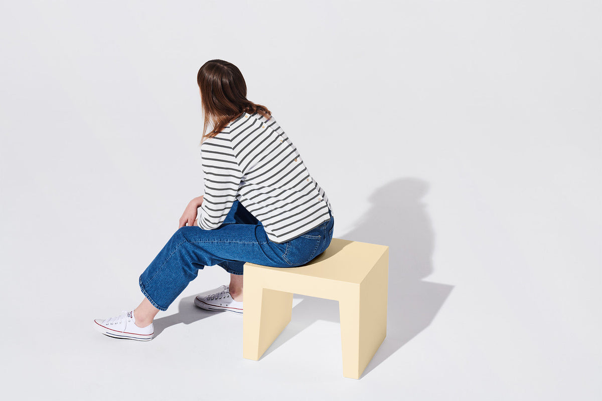 CONCRETE SEAT SPARK