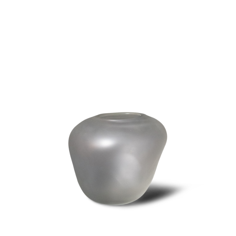 Vase Rune White