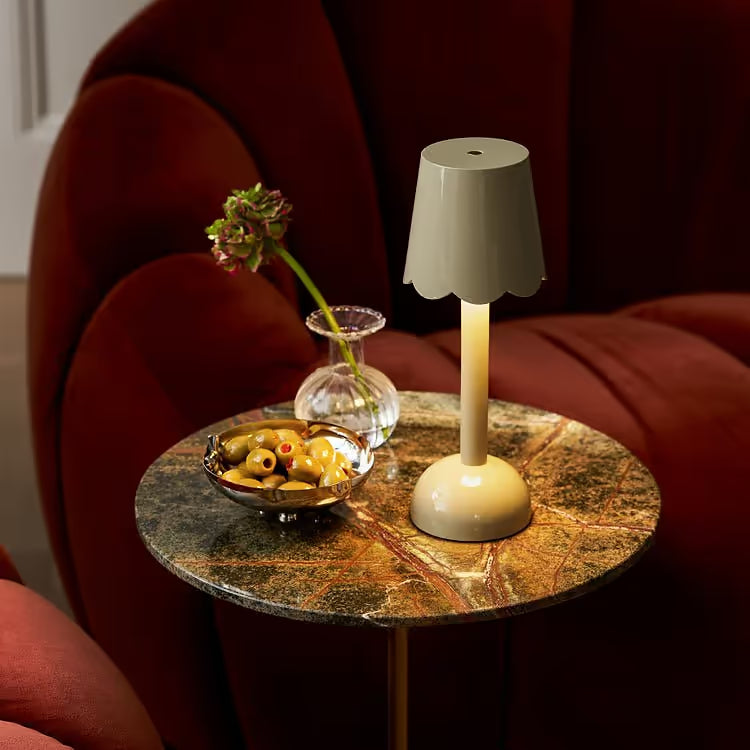 Scallop Rechargeable LED Lamp